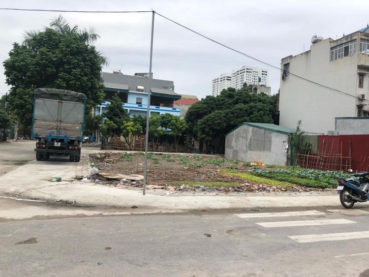 Thị Trường Khó Khăn, Nhà Đầu Tư Vẫn Thu Lời Với Đất Xen Kẹt